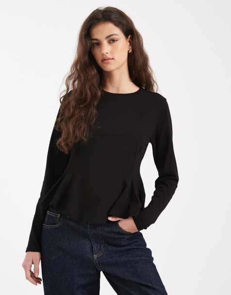 Camiseta negra de manga larga con detalle de sobrefalda de Miss Selfridge - view 1