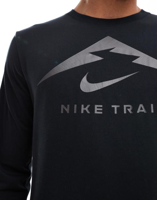 Camiseta negra de manga larga con logo Dri-FIT Trail de Nike Running, 3 de 4