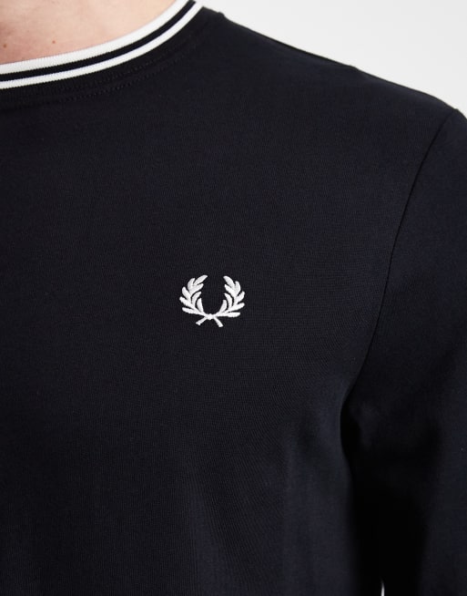Camiseta negra de manga larga con ribetes dobles y logo de Fred Perry, 5 de 5