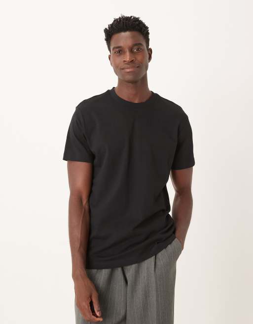Camiseta negra de Mango