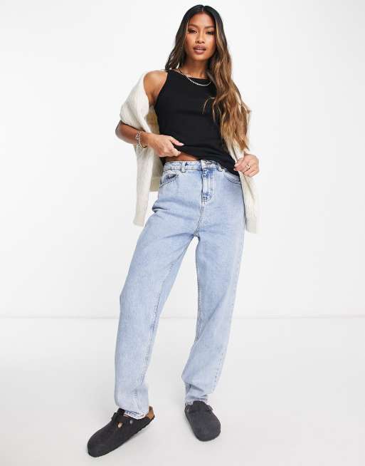 Camiseta negra de tirantes con espalda de nadadora de canalé de River Island, 4 de 4