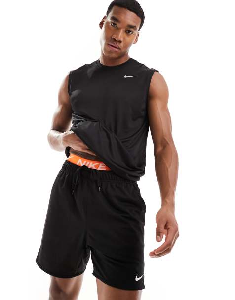 Camiseta negra de tirantes Dri-FIT Legend de Nike Training - view 1