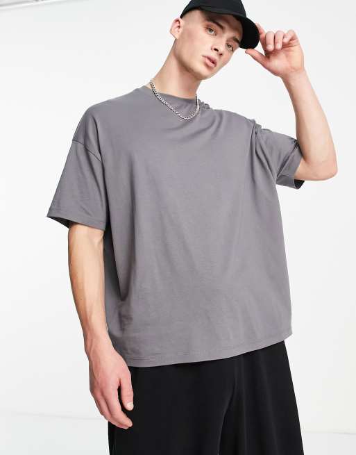 Camiseta negra extragrande con cuello redondo de ASOS DESIGN - BLACK