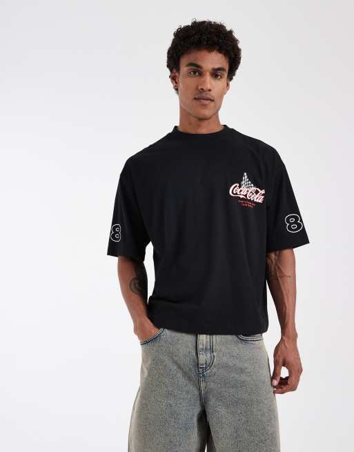 Camiseta negra extragrande con estampado de Coca-Cola de ASOS DESIGN, 2 de 5