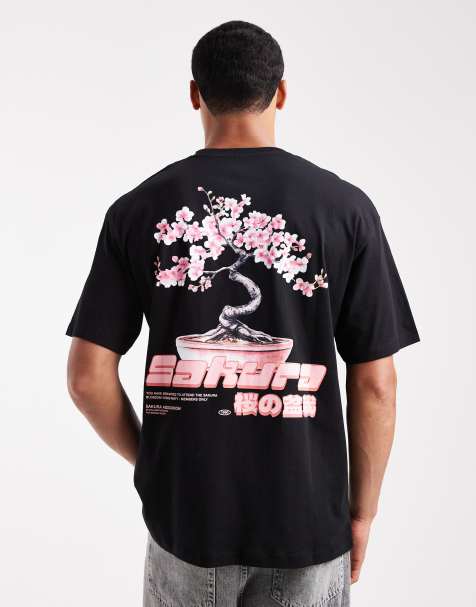 Camiseta negra extragrande con estampado de flores de cerezo de Jack & Jones - view 1
