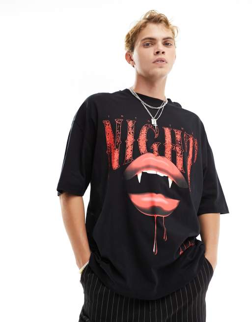 Camiseta negra extragrande con estampado de labios en la parte delantera de ASOS DESIGN