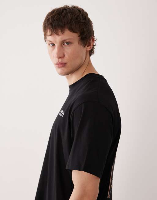 Camiseta negra extragrande con estampado de paisaje en la espalda de Jack & Jones, 4 de 5