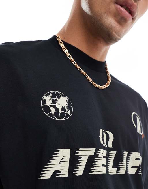 Camiseta negra extragrande con estampado deportivo en el pecho de ASOS DESIGN, 3 de 4