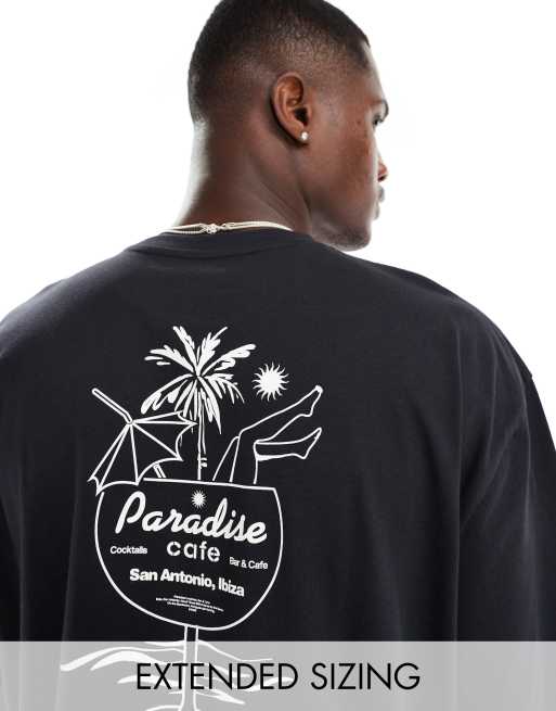 Camiseta negra extragrande con estampado en la espalda 