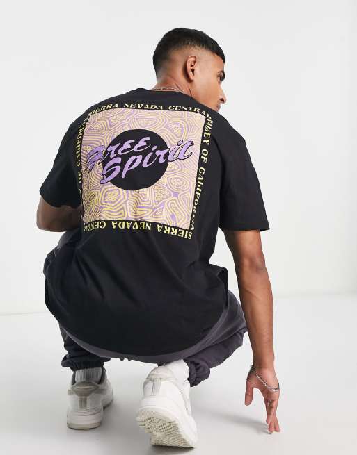 Camiseta negra extragrande con estampado 