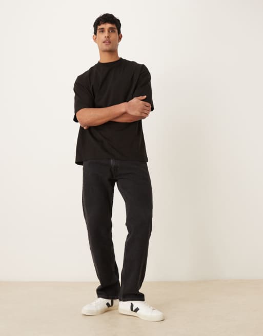 Camiseta negra extragrande con estampado gráfico cósmico de ASOS DESIGN , 2 de 5