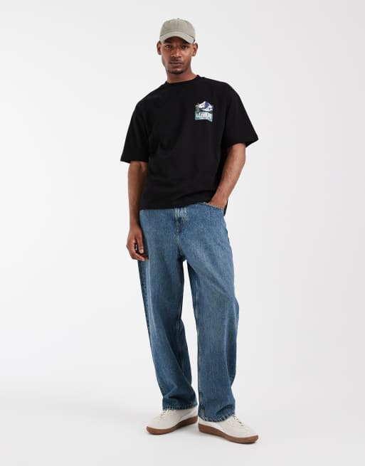 Camiseta negra extragrande con estampado gráfico de montaña de ASOS DESIGN, 3 de 5