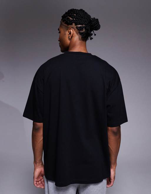 Camiseta negra extragrande con estampado gráfico de paisaje de ASOS DESIGN, 3 de 5