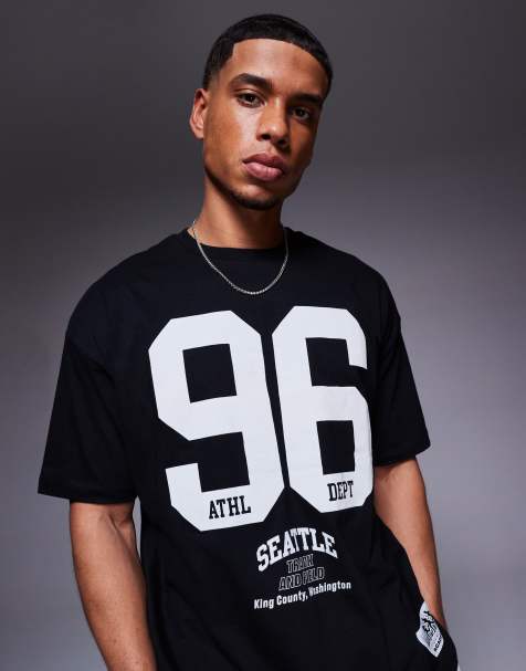 Camiseta negra extragrande con estampado gráfico deportivo de ASOS DESIGN - view 1