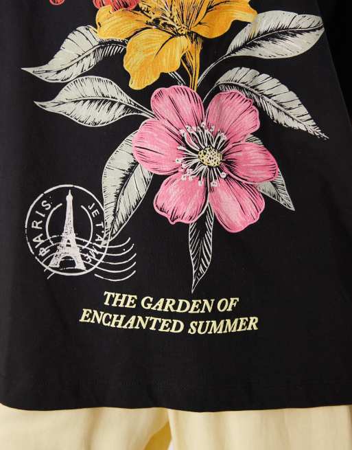 Camiseta negra extragrande con estampado gráfico floral "Le jardin" de ASOS DESIGN, 4 de 4