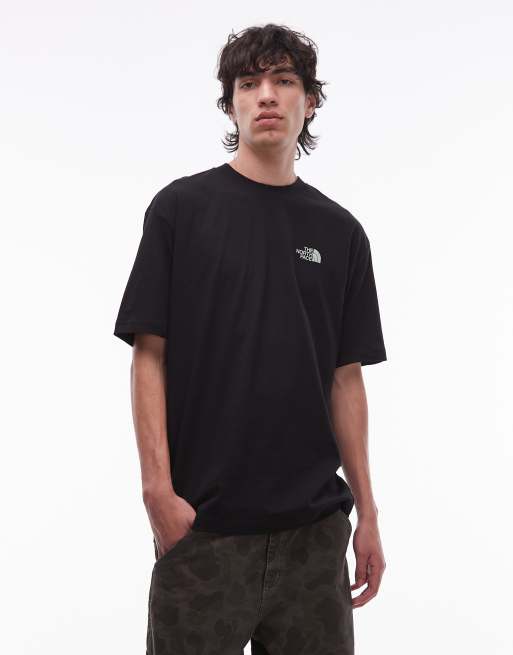 Camiseta negra extragrande con estampado trasero de postal de Yosemite de The North Face, 3 de 5