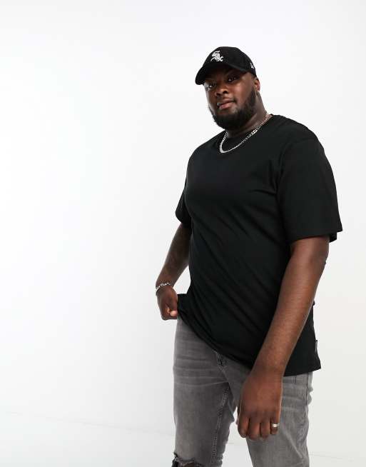 Camiseta negra extragrande de French Connection Plus