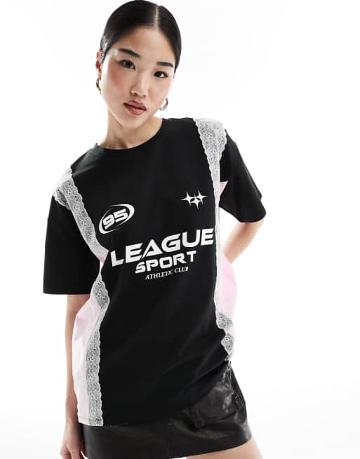 Camiseta negra extragrande deportiva estilo fútbol de ASOS DESIGN