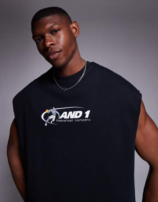 Camiseta negra extragrande sin mangas con estampado deportivo en la espalda de AND1, 2 de 4