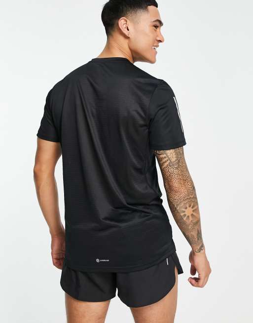 Camiseta negra Own The Run de adidas Running, 2 de 4