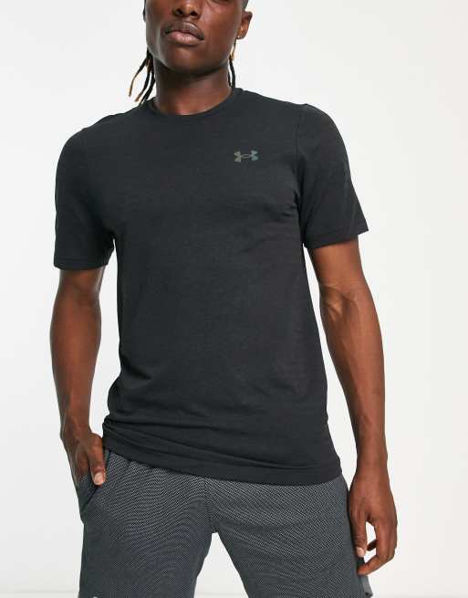 Camiseta negra best sale under armour