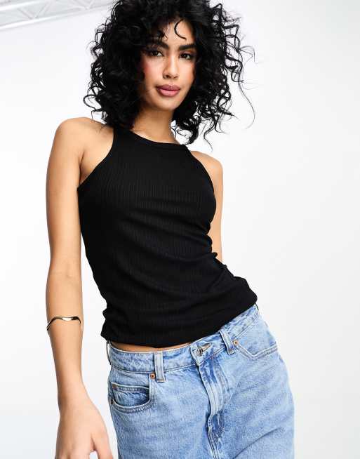 Camiseta negra sin mangas con halter de canalé de Vila ASOS