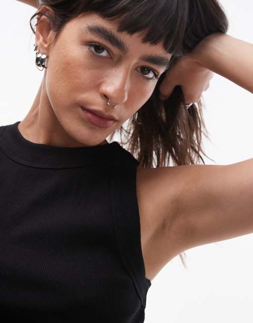 Camiseta negra sin mangas con espalda de nadadora de canalé de Topshop, 3 de 4
