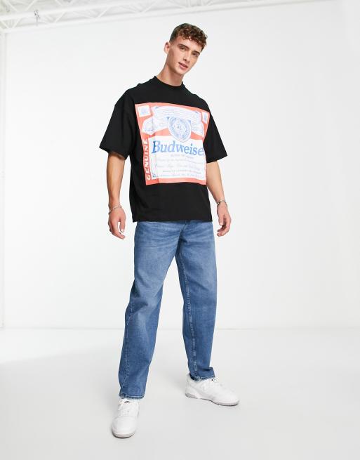 Camiseta negra ultragrande con estampado de Budweiser de Topman, 3 de 4