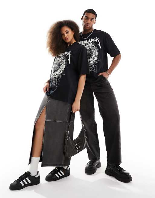 Camiseta negra unisex extragrande con estampado con licencia de Metallica de ASOS DESIGN, 2 de 4