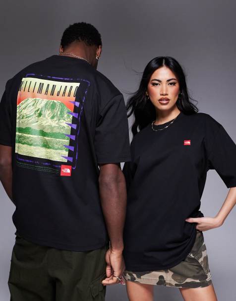Camiseta negra unisex extragrande con estampado en la espalda Kilimanjaro de The North Face - view 1