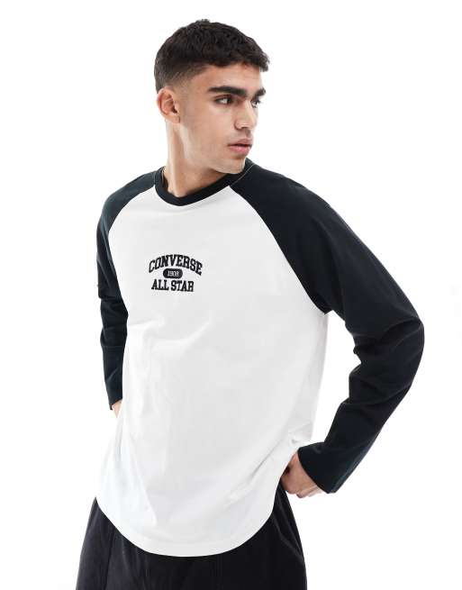 Camiseta negra y blanca de manga larga con diseño universitario de Converse