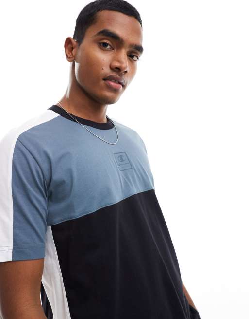 Camiseta negra y gris con cuello redondo y diseño color block de Champion