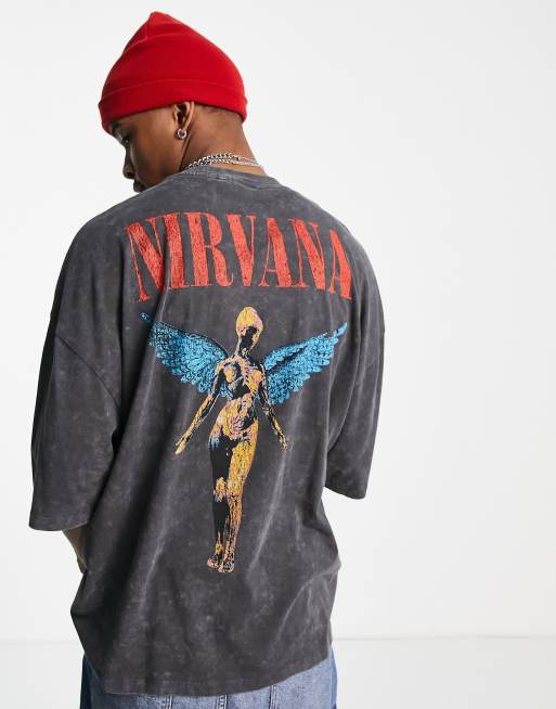 Camiseta negro lavado de corte extragrande con estampado gráfico de ángel de Nirvana en la espalda de ASOS DESIGN