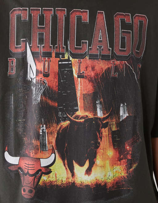 Camiseta negro lavado extragrande con estampado de los Chicago Bulls de New Era, 5 de 5