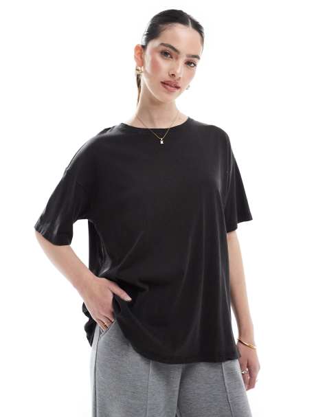 Camiseta negro lavado extragrande de PIECES - view 1
