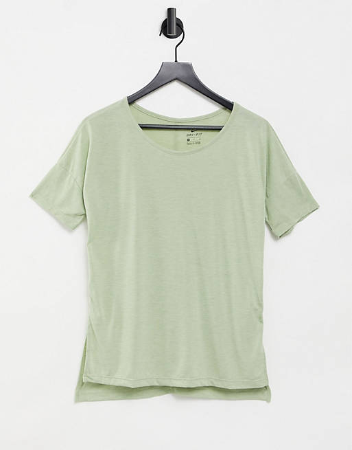 Camiseta para yoga verde oliva Dry de Nike