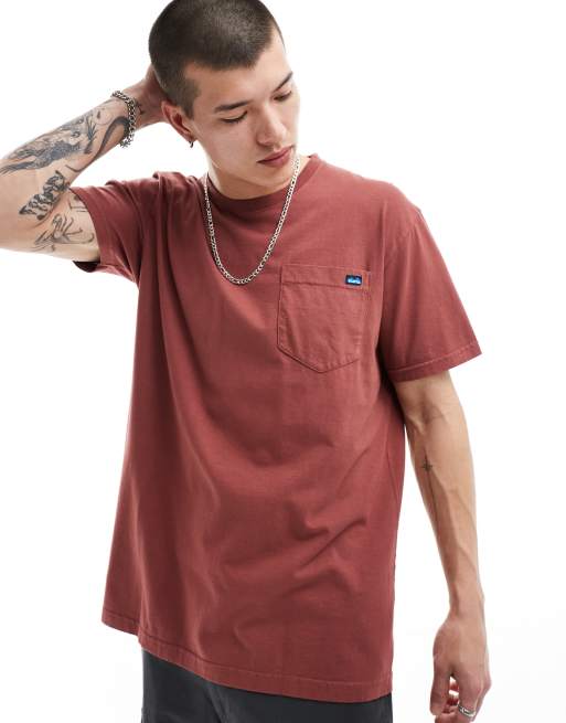 Camiseta roja con bolsillo de tejido grueso de KAVU