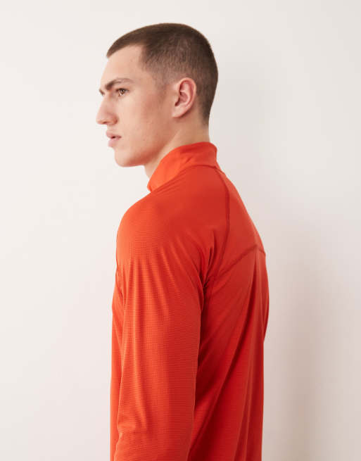 Camiseta roja con media cremallera Stealth Spring de Columbia, 4 de 5