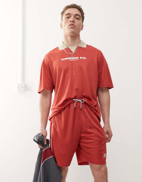 Camiseta roja de estilo fútbol de Umbro - view 1