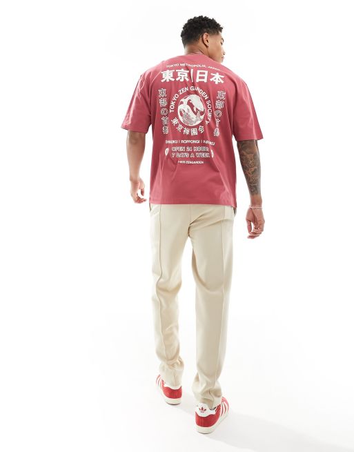 Camiseta roja extragrande con estampado de estilo sukajan en la espalda de ASOS DESIGN