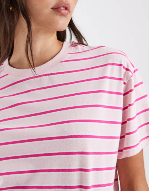 Camiseta rosa a rayas de corte cuadrado de New Look, 3 de 4