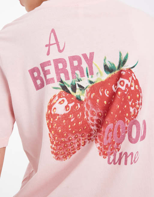 Camiseta rosa claro de corte cuadrado con estampado de fresas en la espalda de ONLY, 3 de 4
