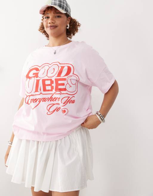 Camiseta rosa claro extragrande con estampado gráfico "Good Vibes" de Noisy May Curve, 4 de 4