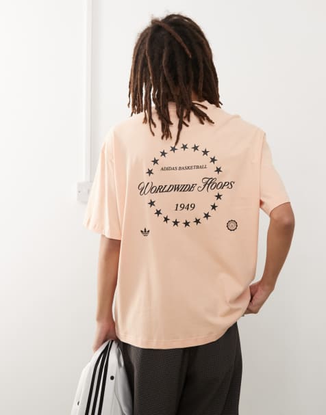 Camiseta rosa con estampado gráfico de baloncesto de adidas Originals - view 1