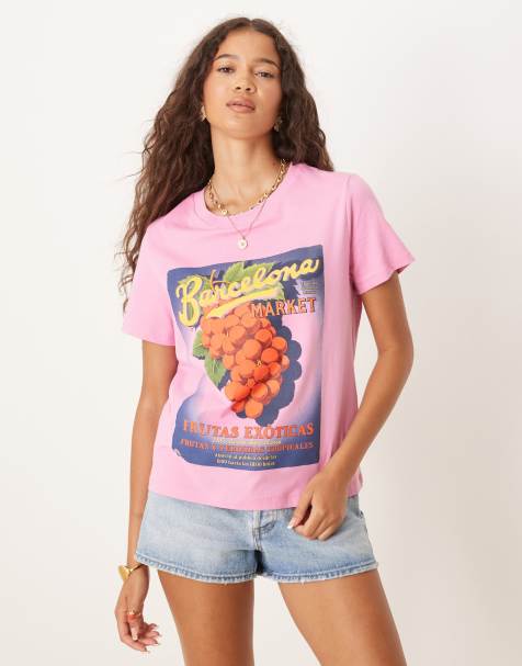 Camiseta rosa de corte estándar con estampado gráfico de Barcelona de ASOS DESIGN - view 1