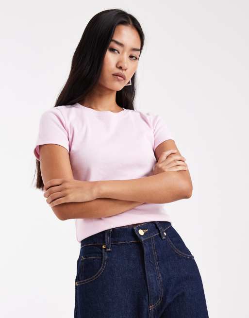 Camiseta rosa de manga corta con diseño encogido de Hollister