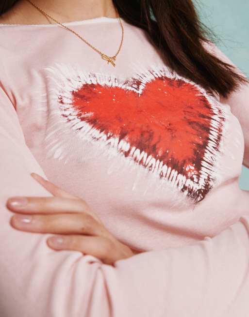 Camiseta rosa de manga larga con estampado gráfico de corazón de Miss Selfridge, 2 de 4