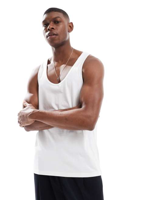 Camiseta sin mangas en blanco de ASOS DESIGN