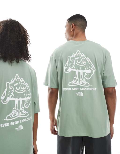 Camiseta verde claro unisex extragrande con estampado trasero Mountain Fun de The North Face, 3 de 4