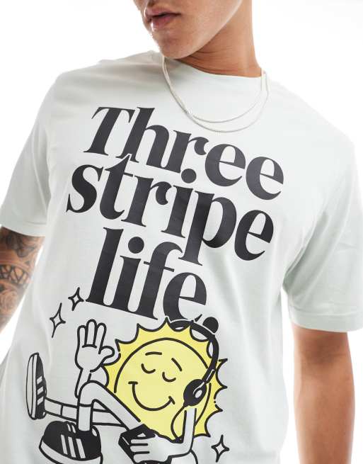 Camiseta verde con estampado gráfico "Three Stripe Life" de adidas Training, 2 de 4